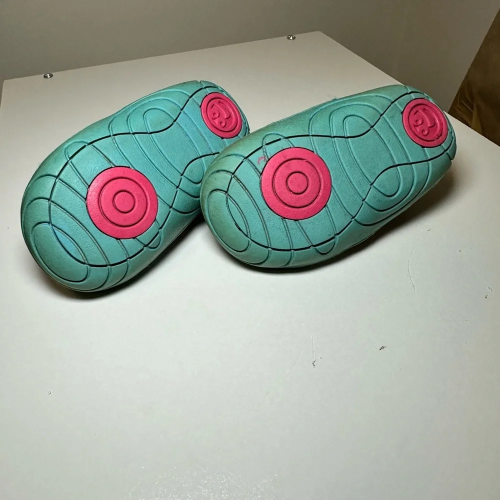 Surprize early walker shoes size 3 pink green gray